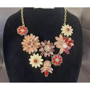 Flower floral rhinestone bib statement necklace